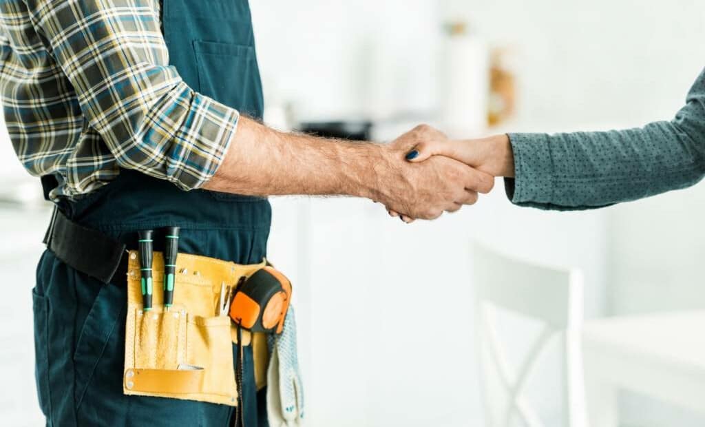 Comment trouver un prestataire de services pour particulier ? Magazine racines